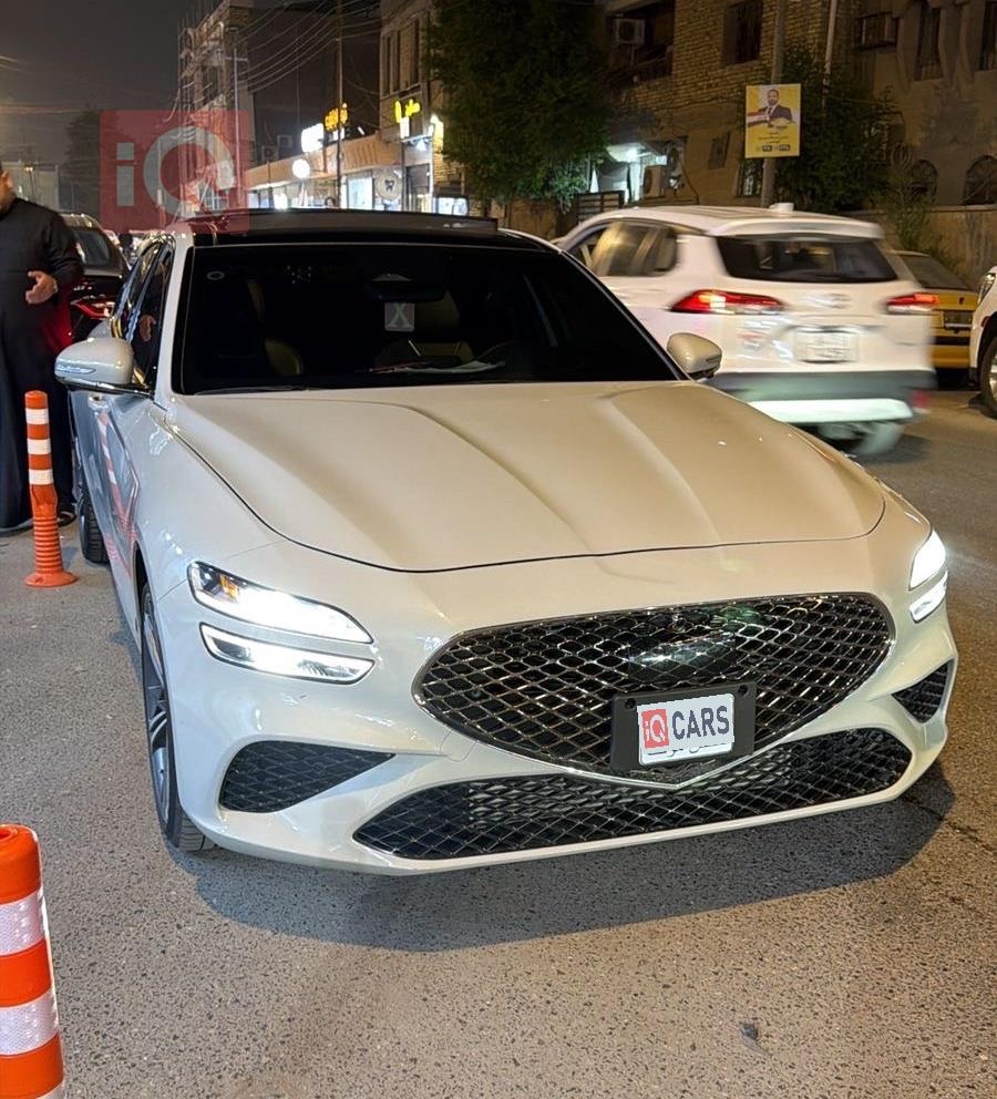 Genesis G70
